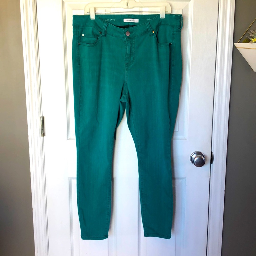 Realm Kaila Denim Jeans